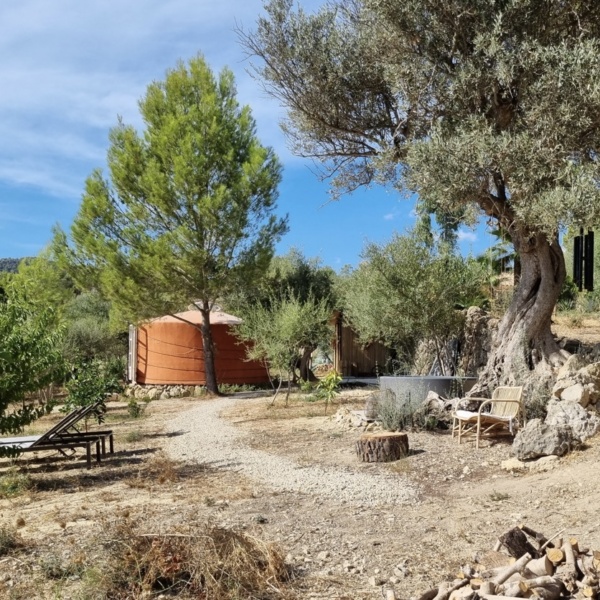 Yurt Mallorca verblijf in de natuur